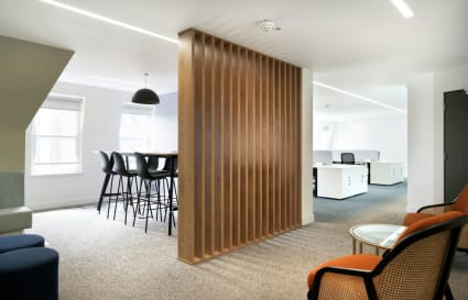 30 Person Private Office in Jermyn Street with Meeting Rooms & Lift Access | 3,100 Sq. Ft.