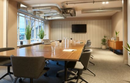 6 Person Private Office in Leeds | 226 Sq. Ft.