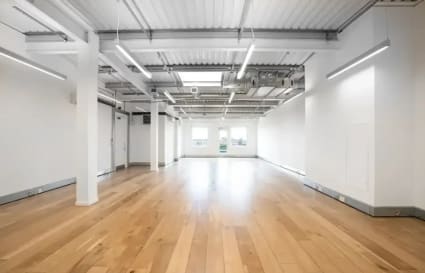 7 Person Private Office in London 