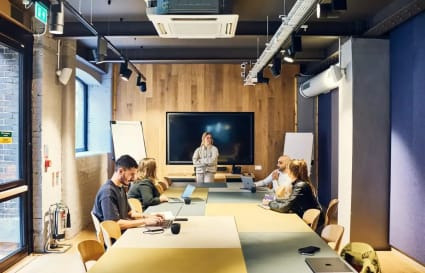 Private Office for up to 12 People | 951 Sq. Ft.