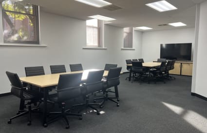Solo Desk Rentals in Adelaide