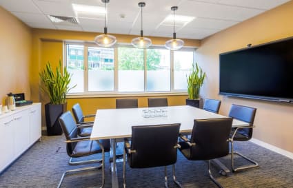 7 Person Private Office