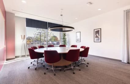5 Person Internal Private Office in Hurstville