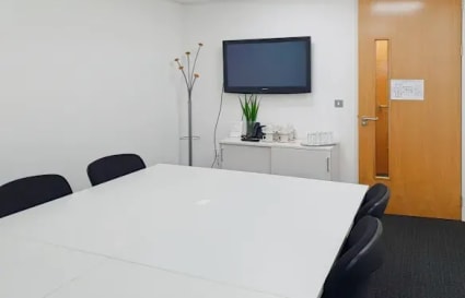 Private Office in Horsham for up to 2 Desks