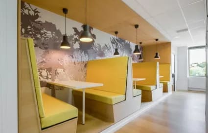 7 Person External Private Office