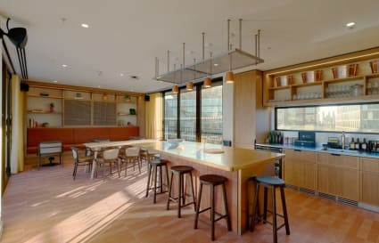 32 Person Managed Office | 3,323 Sq. Ft.