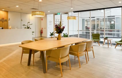 Coworking Desk