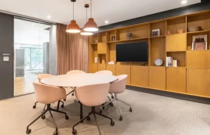 Private Office in Slough for up to 6 Desks