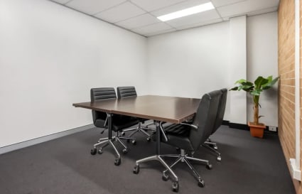 5 Person External Private Office in Sydney