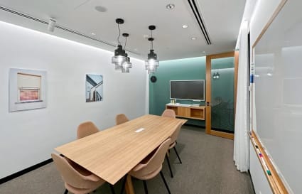 1 Person Dedicated Desk in Collingwood