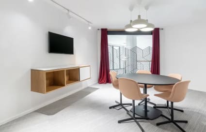Private Office in Leicester for up to 2 Desks