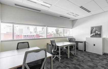 External Private Office for up to 4 People | 15 sqm