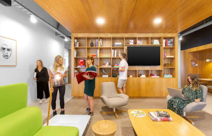 Hot Desks with Unlimited Lounge Access at any IWG location