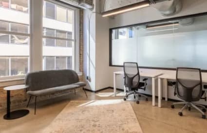4 Person External Private Office