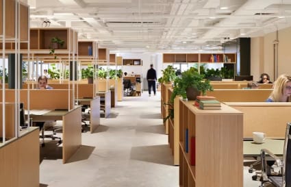 17 Person Private Office in London | 440 Sq. Ft.