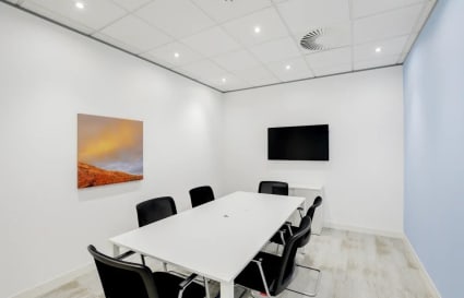 Private Office in Enfield for up to 6 Desks