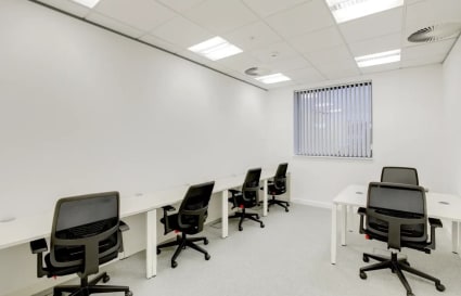 Private Office in Enfield for up to 6 Desks