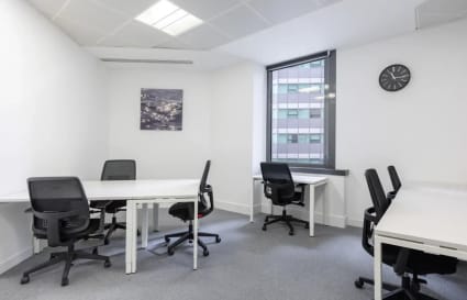 7 Person External Private Office