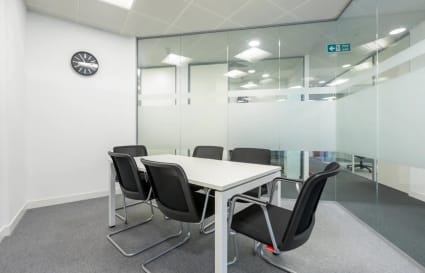 7 Person External Private Office