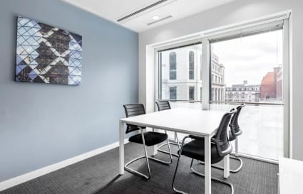 4 Person External Private Office in London