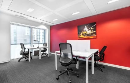 7 Person External Private Office in London