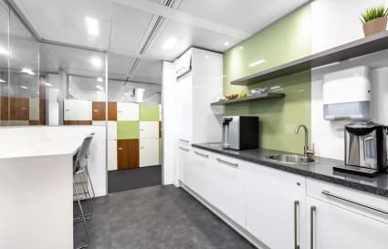 Private Office for up to 6 People