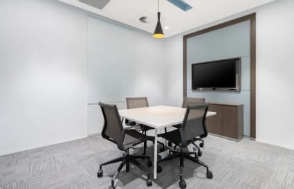 7 Person External Private Office in Bankstown