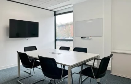 Private Office in High Wycombe for up to 4 Desks