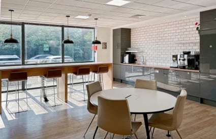Private Office in High Wycombe for up to 4 Desks