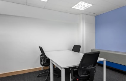 Private Office in Potters Bar for up to 2 Desks