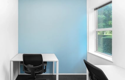 Private Office in Luton for up to 6 Desks