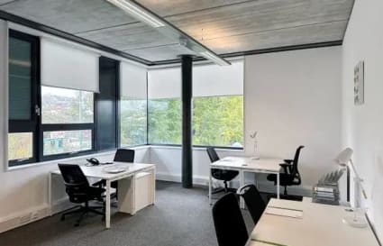Private Office in Luton for up to 6 Desks