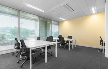 Private Office for up to 4 People