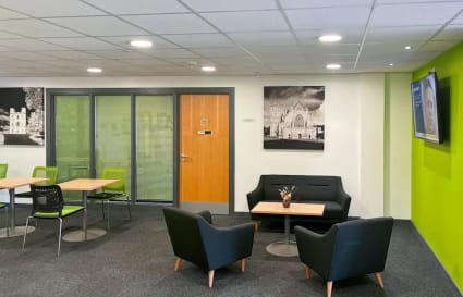 7 Person External Private Office