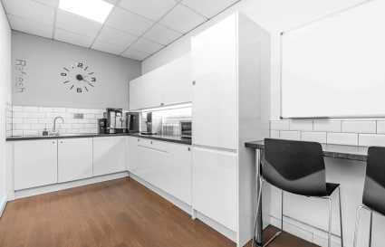 Private Office in Amersham for up to 6 Desks