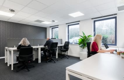 Private Office for up to 6 People 