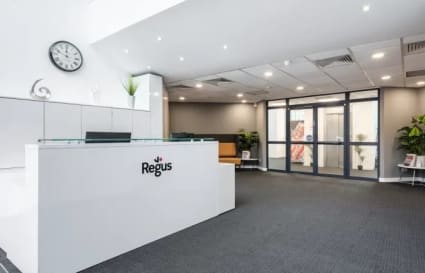 Private Office for up to 6 People 