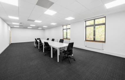 7 Person External Private Office