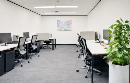 Internal Private Office for up to 5 People