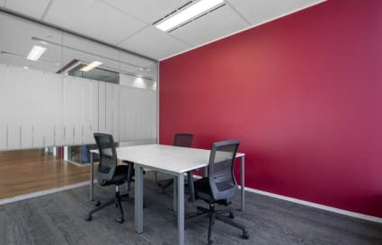 Private Window Office Space for up to 12 Desks  | 45 sqm