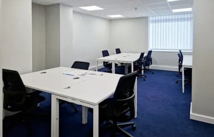 7 Person External Private Office