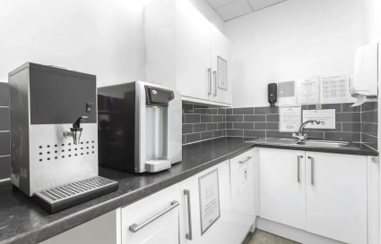 Private Office for up to 4 People