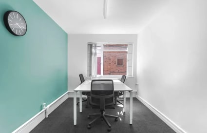 7 Person Internal Private Office