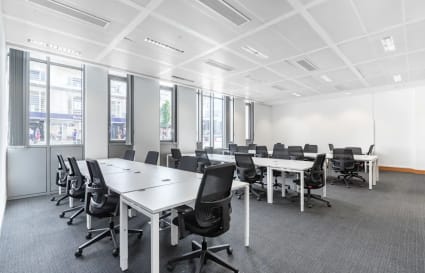 4 Person External Private Office