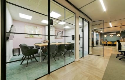 Private Office for up to 6 People