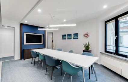 4 Person External Private Office