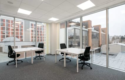 Private Office for up to 6 People