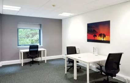 Private Office for up to 6 People