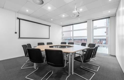 7 Person External Private Office
