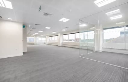 8 Person Private Office in London 